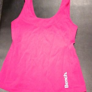 Bench tank tops